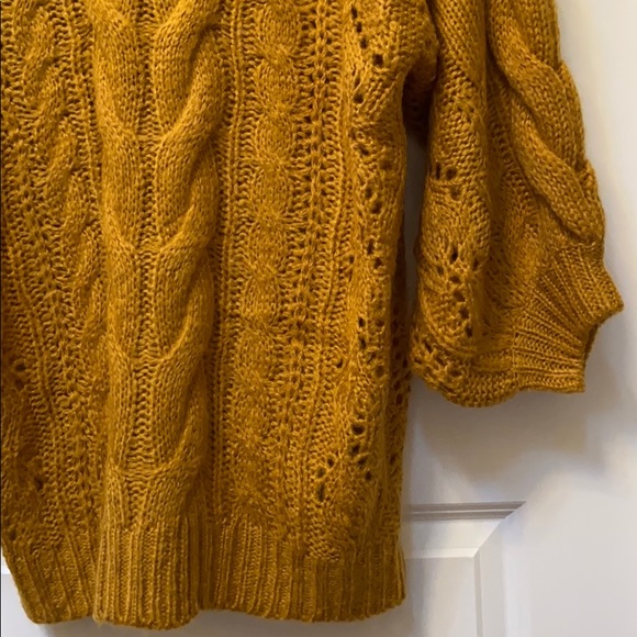 {NWOT}Oversized Chunky Knit Sweater - Picture 5 of 8